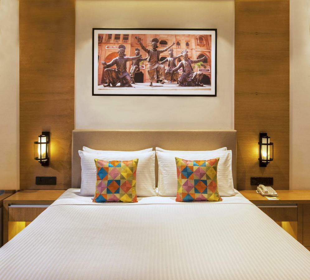 เลมอน ทรี โฮเต็ล อมฤตสร Hotel อัมริตสา ภายนอก รูปภาพ