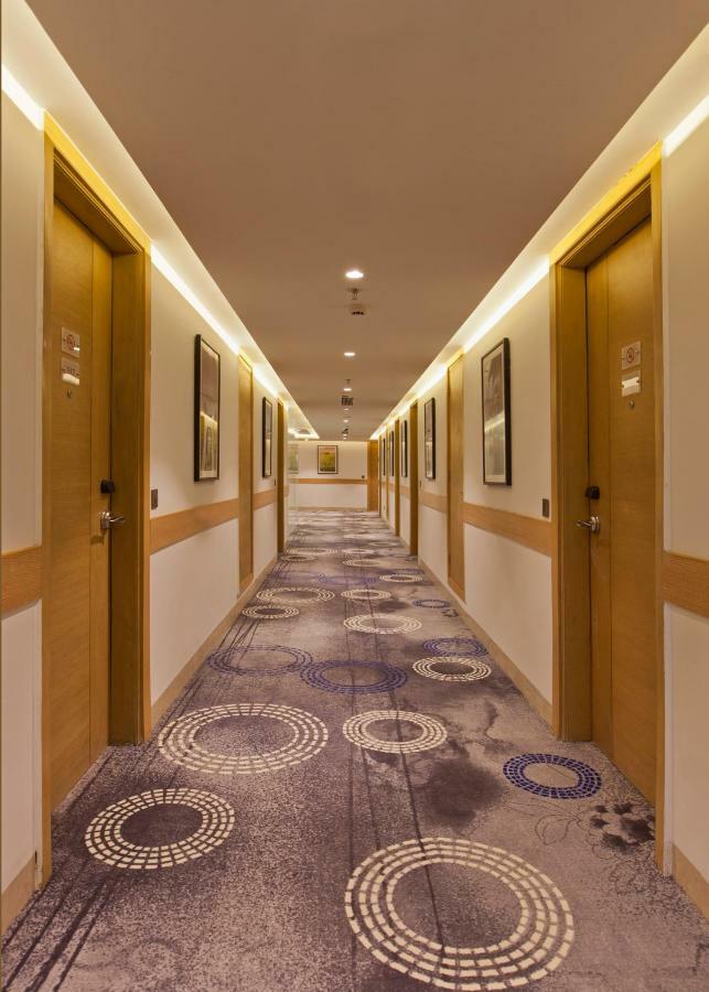 เลมอน ทรี โฮเต็ล อมฤตสร Hotel อัมริตสา ภายนอก รูปภาพ
